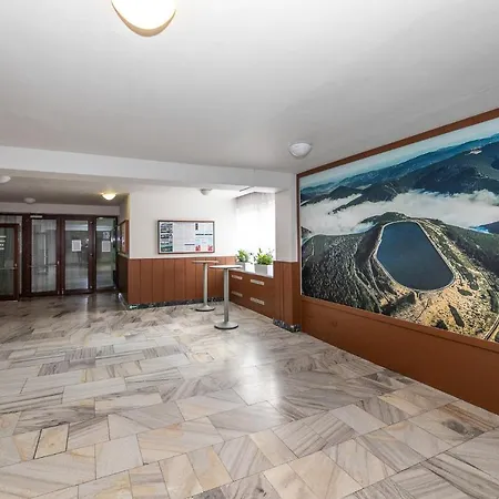 Hotel Dlouhe Strane 3*