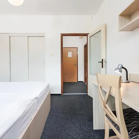 Dlouhe Strane Hotel 3*