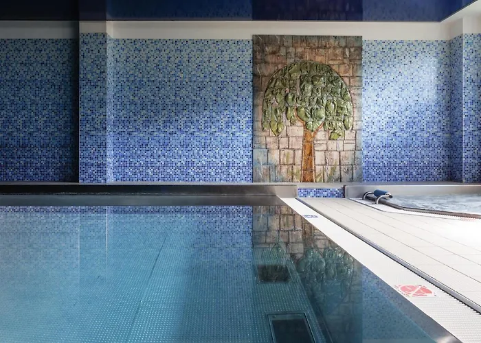 Dlouhe Strane Hotel 3*