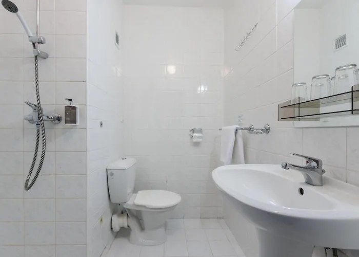 Dlouhe Strane Hotell 3*