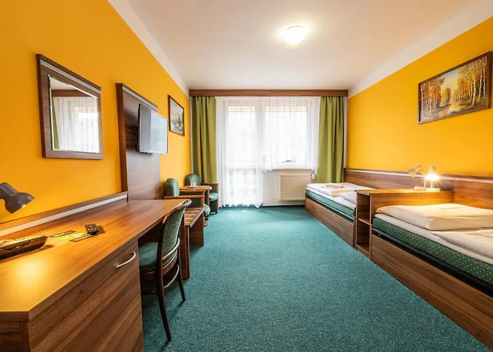 Dlouhe Strane Hotel 3*